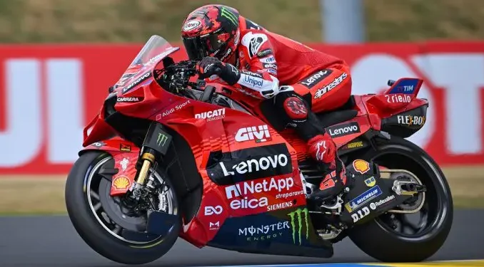 2025-06-GP-France-21723_Bagnaia-750x375.jpg